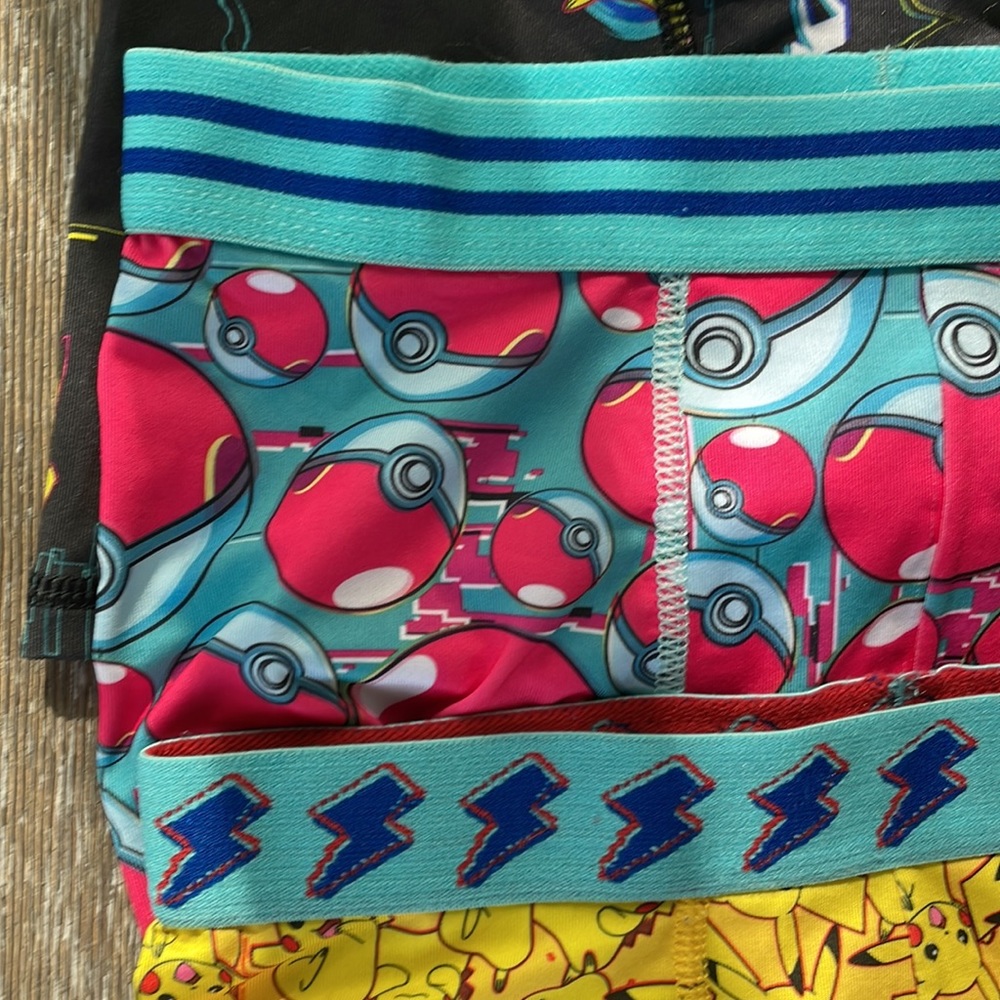Never worn Pokémon boys boxer briefs SZ 10 - Picture 3 of 12